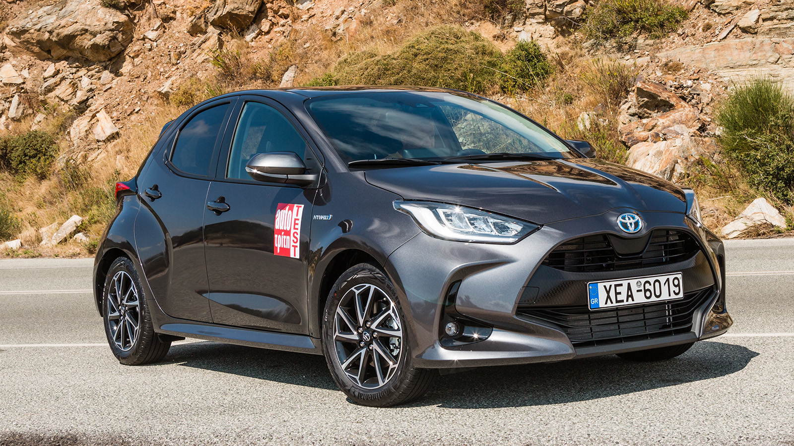 Πλήρης αξιολόγηση στο Toyota Yaris: Πόσο καίει, πορτ-μπαγκάζ & μετρήσεις