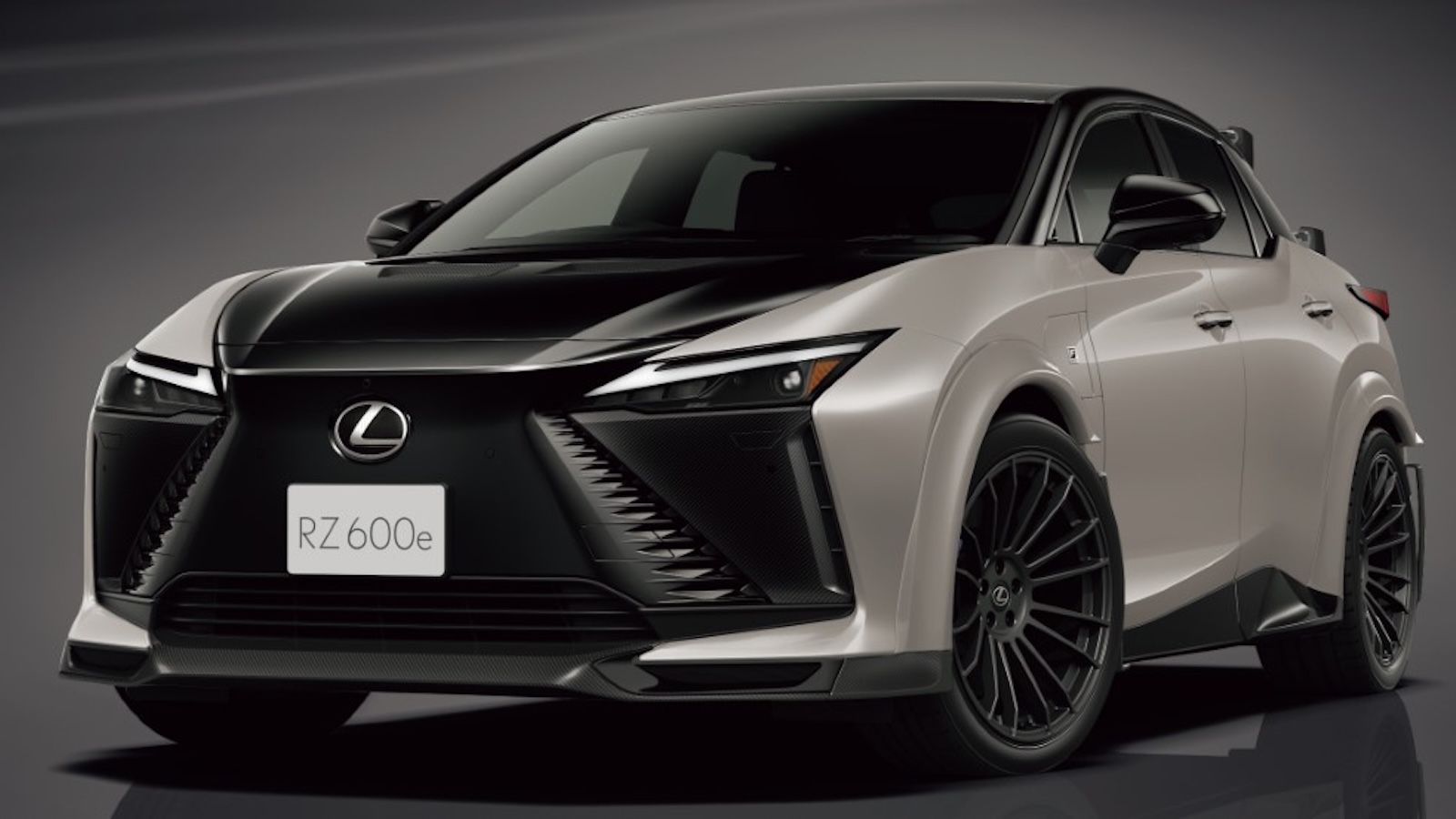 Lexus RZ 600e F SPORT Performance: Το «ηλεκτρικό» χριστουγεννιάτικο δώρο της Lexus