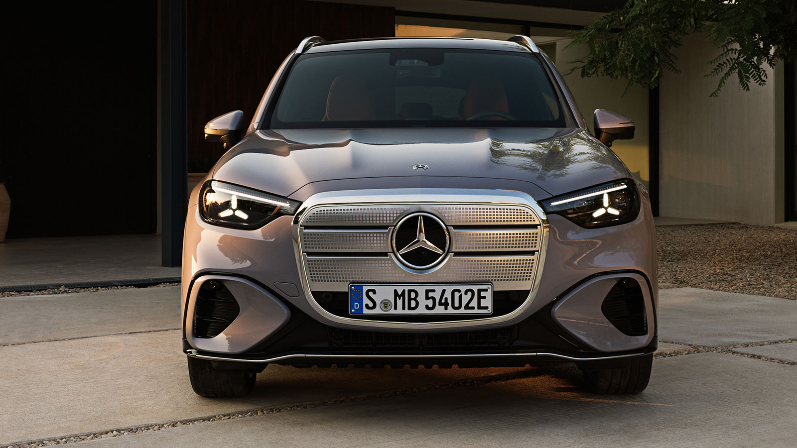 Τα 10 highlights της νέας ηλεκτρικής Mercedes GLC | autotriti.gr