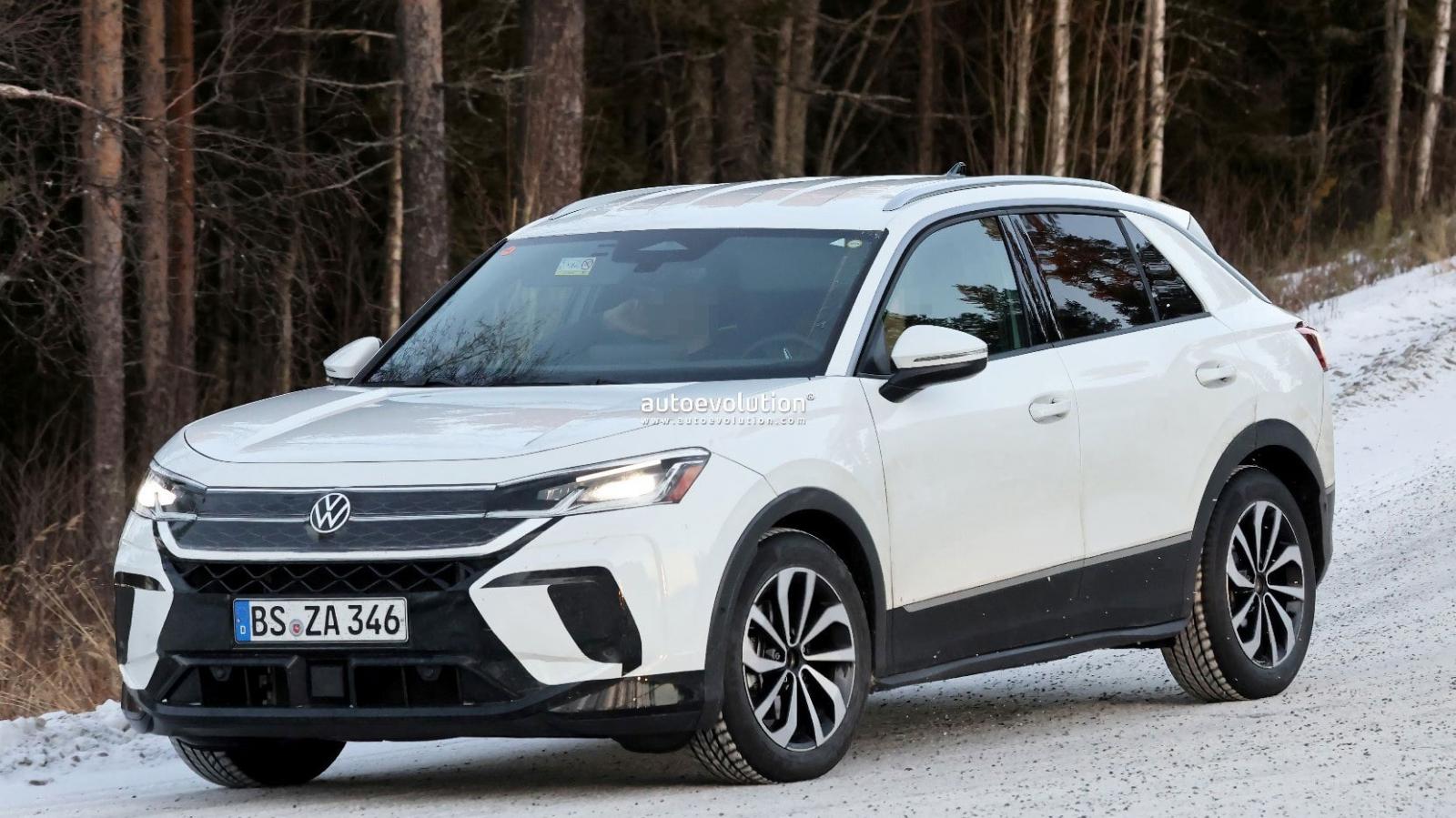 Έρχεται νέο Volkswagen T-Roc Hybrid που θα πηγαίνει και ηλεκτρικά