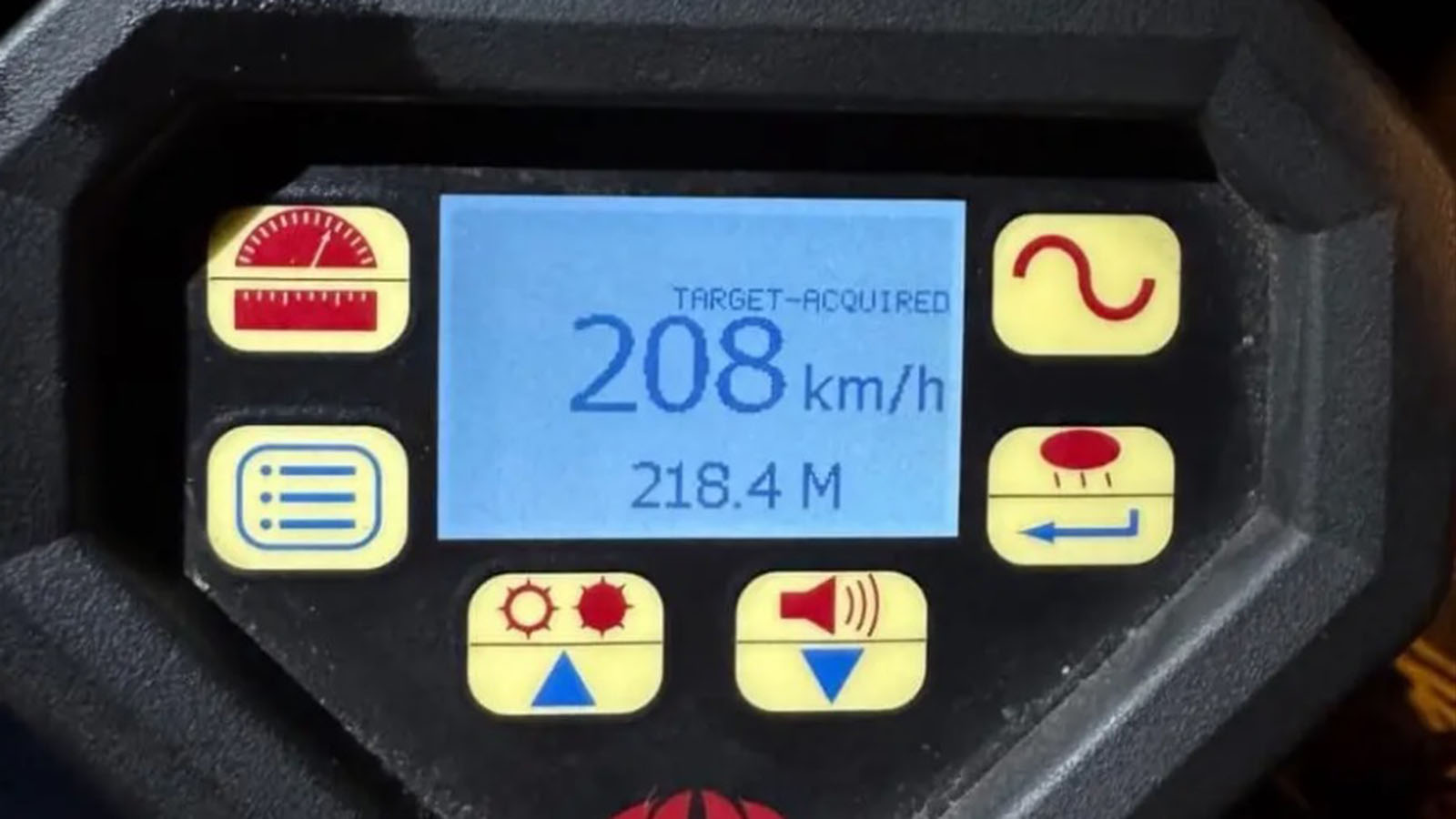 Κηφισιά: 42χρονος τρέλανε τα ραντάρ της Τροχαίας - Έτρεχε με 208 km/h