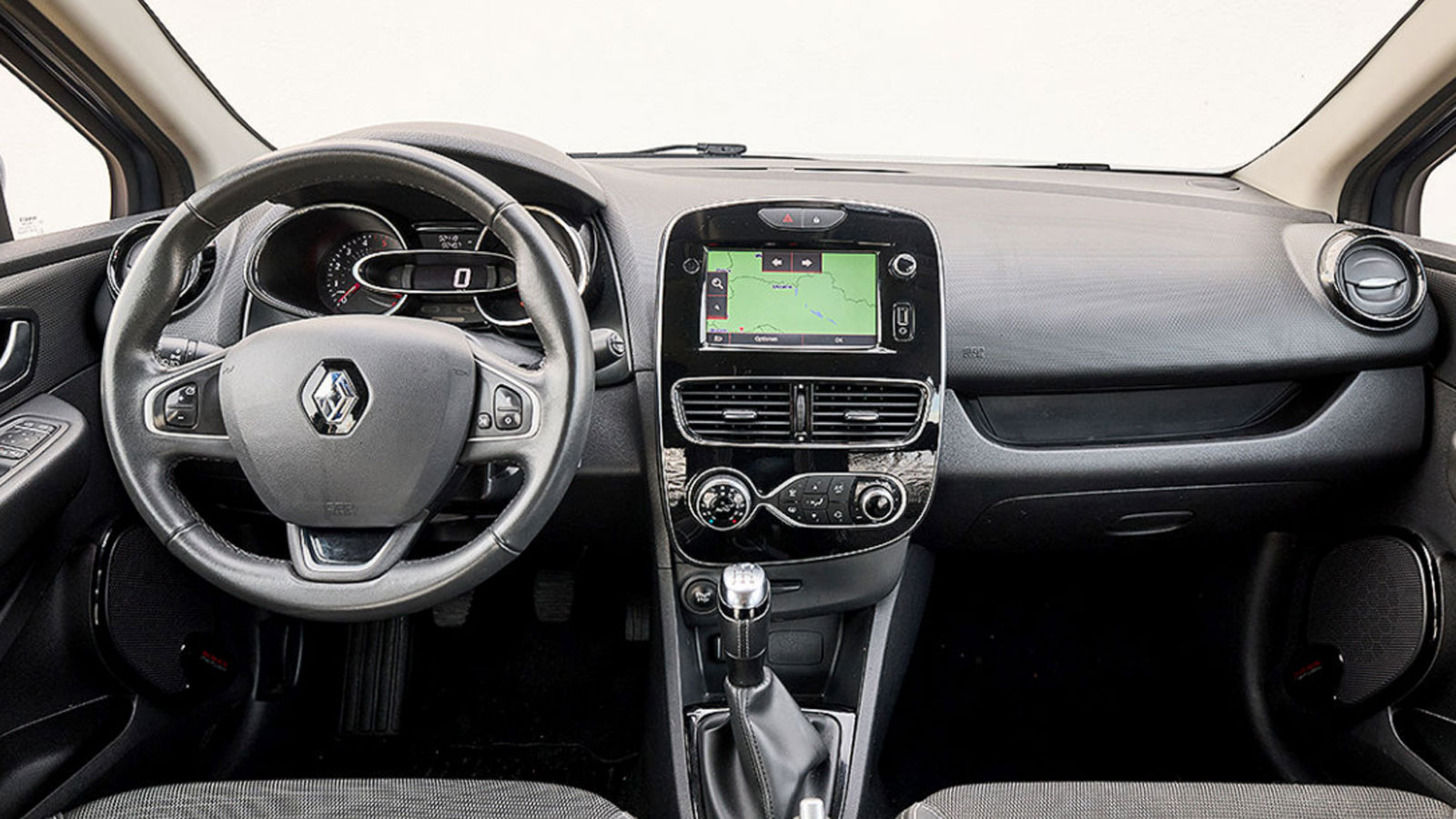 Συγκριτικό μεταχειρισμένων: Renault Clio 2012-2020 VS Toyota Yaris 2010-2020