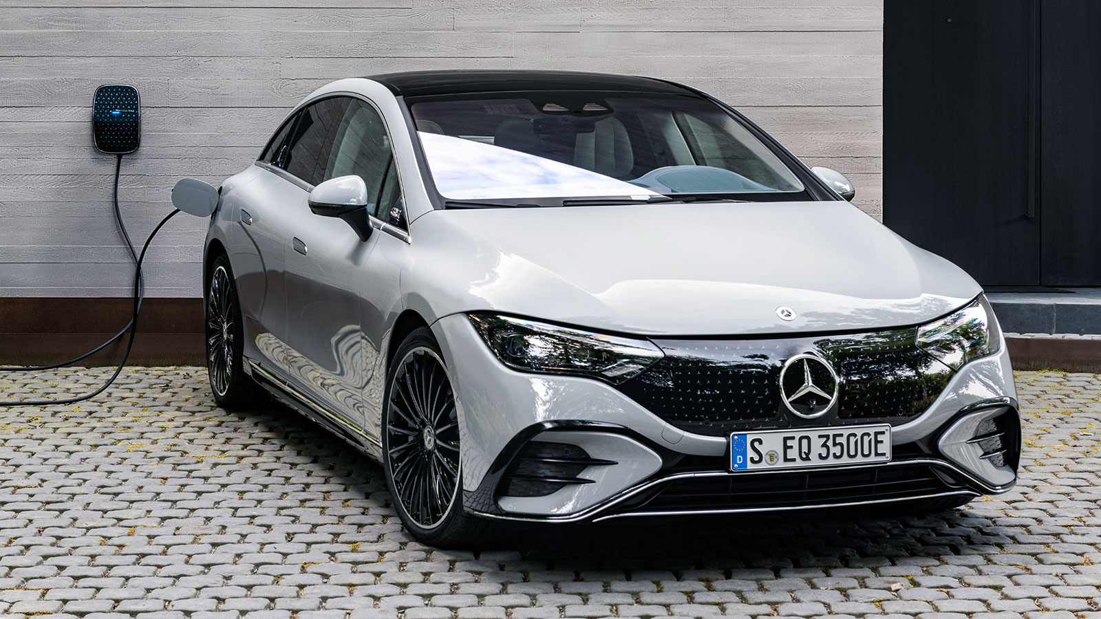 Ο εξηλεκτρισμός αποτελεί ένα πολύ σημαντικό κεφάλαιο για την Mercedes. Τόσο που θα μπορούσε να ορίζει το δεύτερο Ε της ονομασίας της.