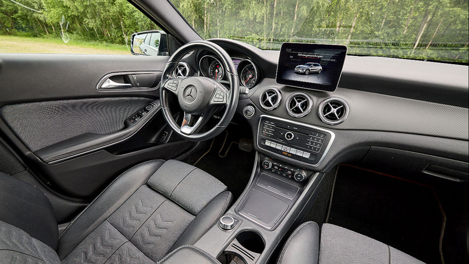 Συγκριτικό μεταχειρισμένων: Audi Q3 2011-2018 VS Mercedes GLA 2013-2019