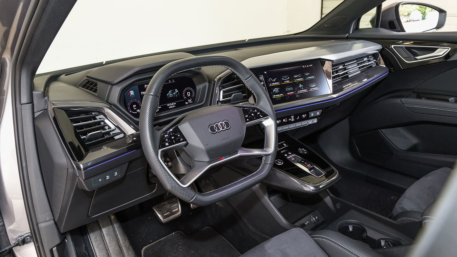 Ανάκληση Audi για το Q4 e-tron στην Ελλάδα (δυσλειτουργία χειρόφρενου)