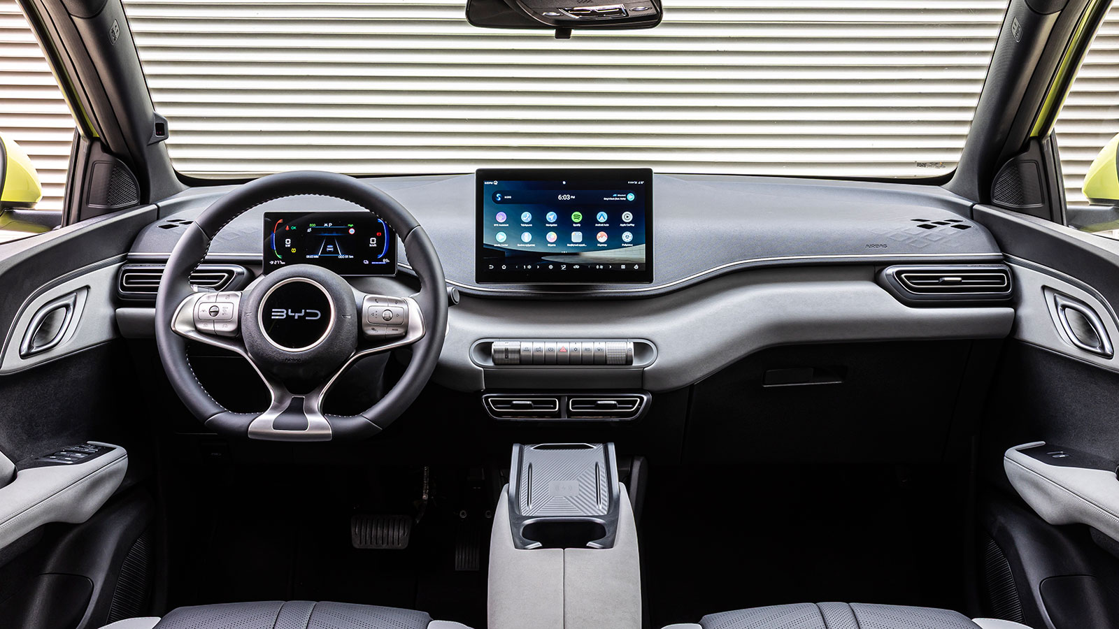 Νέο BYD Dolphin Surf: Στην Ελλάδα το μικρό ηλεκτρικό με τιμές «χώμα»