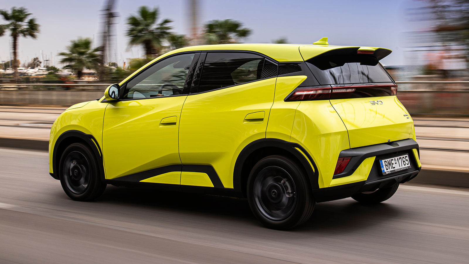 Νέο BYD Dolphin Surf: Στην Ελλάδα το μικρό ηλεκτρικό με τιμές «χώμα»