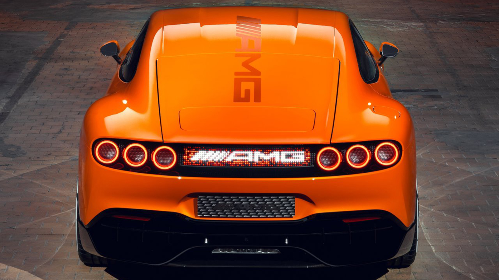 Ηλεκτρικό αντίπαλο της Porsche 911 σκέφτεται να φτιάξει η Mercedes