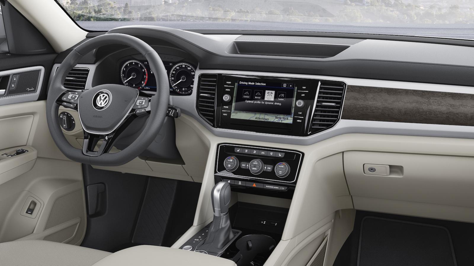 Οι Ευρωπαίοι θέλουν κουμπιά και όχι οθόνες σύμφωνα με την VW