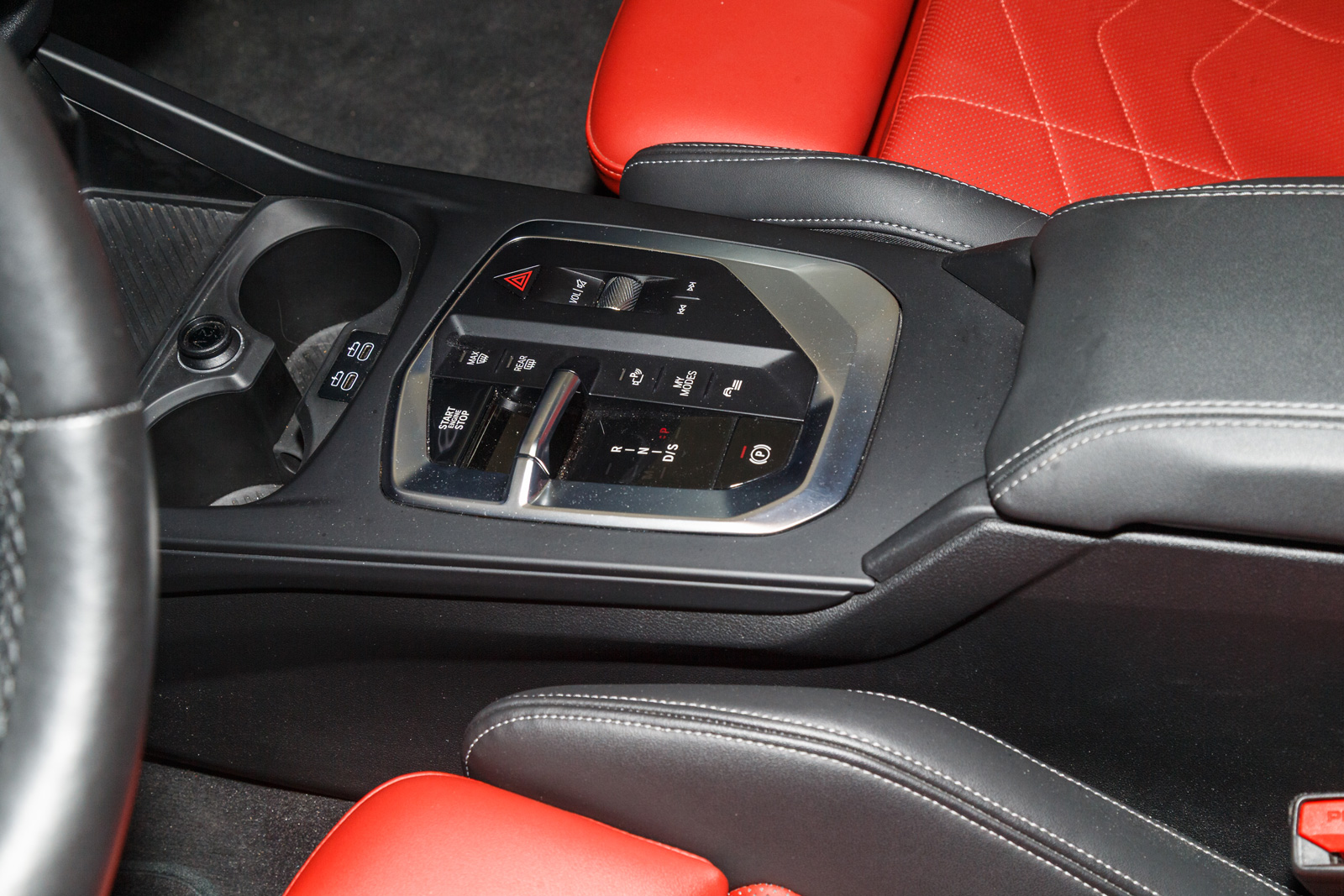 Δοκιμή: BMW 120 -Premium οικογενειακό με 170 άλογα & σπορ αίσθηση