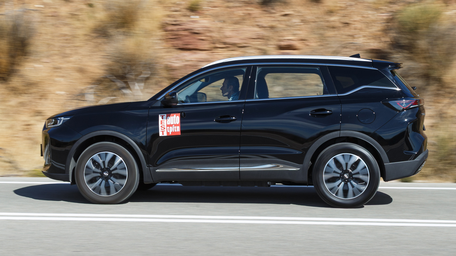 Τα 279 άλογα εξασφαλίζουν δυναμικές επιδόσεις, πάντα σύμφωνα με τις μετρήσεις μας, χωρίς μάλιστα επιβάρυνση της κατανάλωσης: Η μέση τιμή στη διάρκεια 