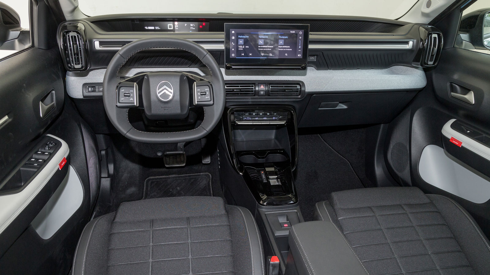 Citroen e-C3: Άνεση, θέση SUV, κατανάλωση «για βραβείο» και «πριμ» στην τιμή!