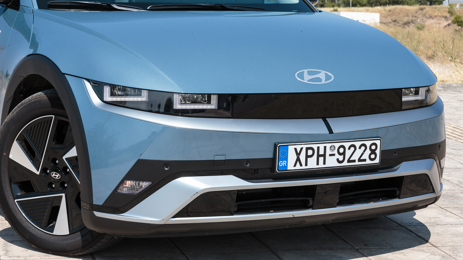 Δοκιμή: Ανανεωμένο Hyundai Ioniq 5 | Λιγότερα ευρώ, περισσότερα χλμ. 