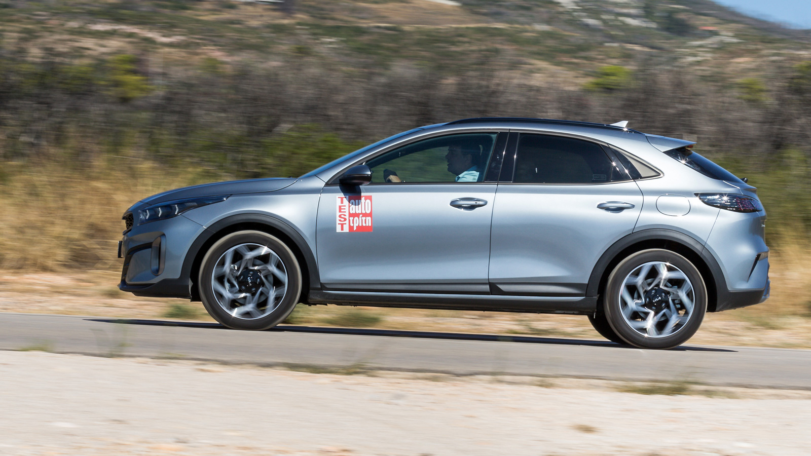 Ο κινητήρας των 140 ίππων προσφέρει καλές επιδόσεις. «Τσιμπάει» όμως σε κατανάλωση και στις υψηλές στροφές δεν έχει και τόσο ευχάριστη χροιά. Στη λειτ