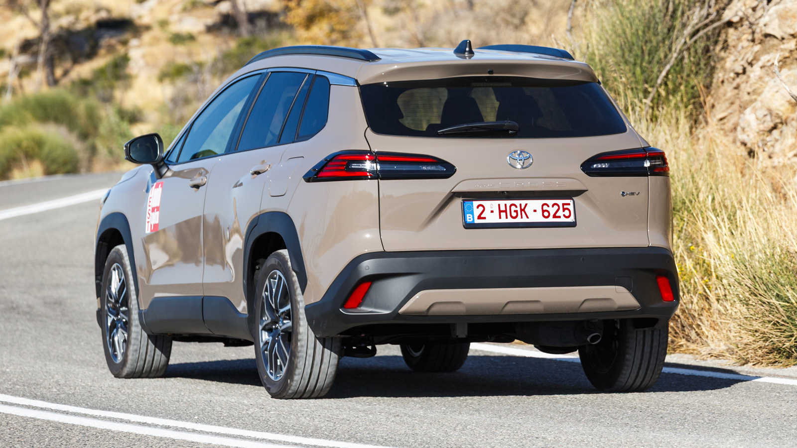 Τα 160 χλστ. από το έδαφος είναι υπεραρκετά για να αντιμετωπίζεις τις δυσκολίες της καθημερινότητας. Η λειτουργία της ανάρτησης είναι εξαιρετική ακόμα