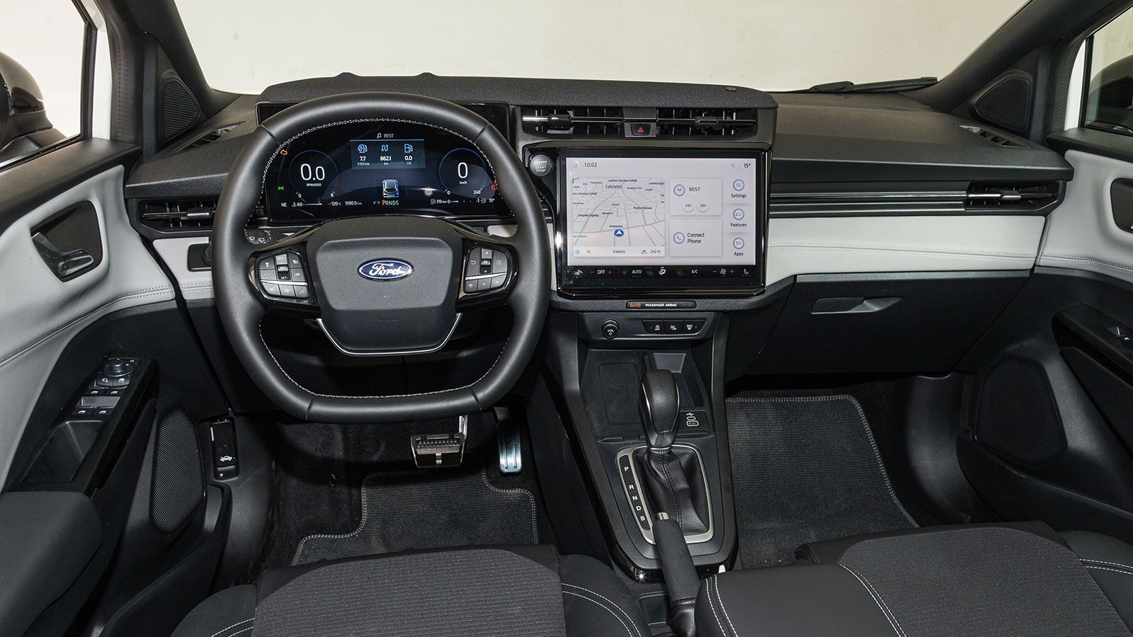 Φωτογραφία εσωτερικού του Ford Puma Sound Edition.