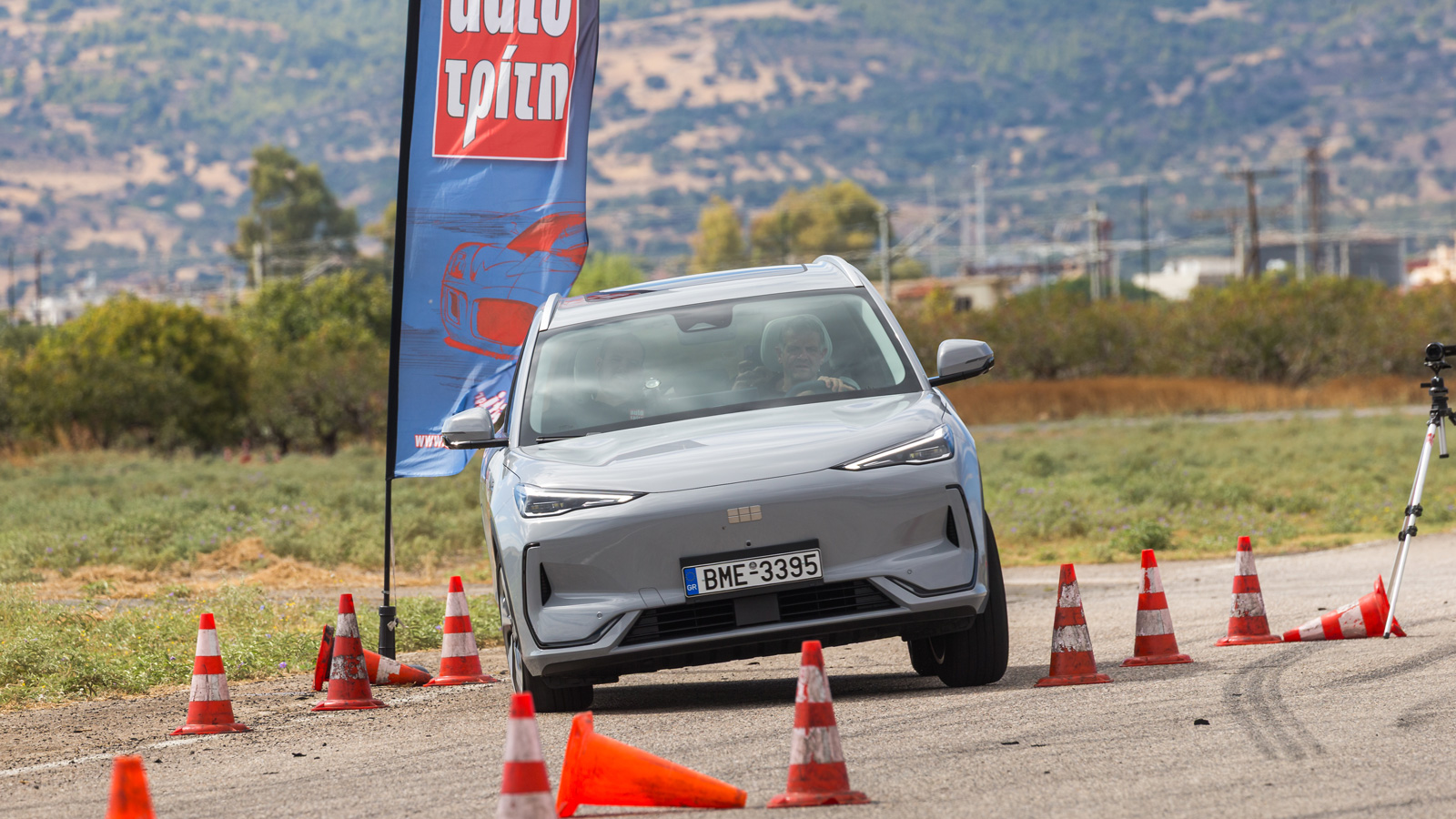 Elk test στο Geely EX5 -Αποτελεσματικό & με άνετη ανάρτηση (+Video)