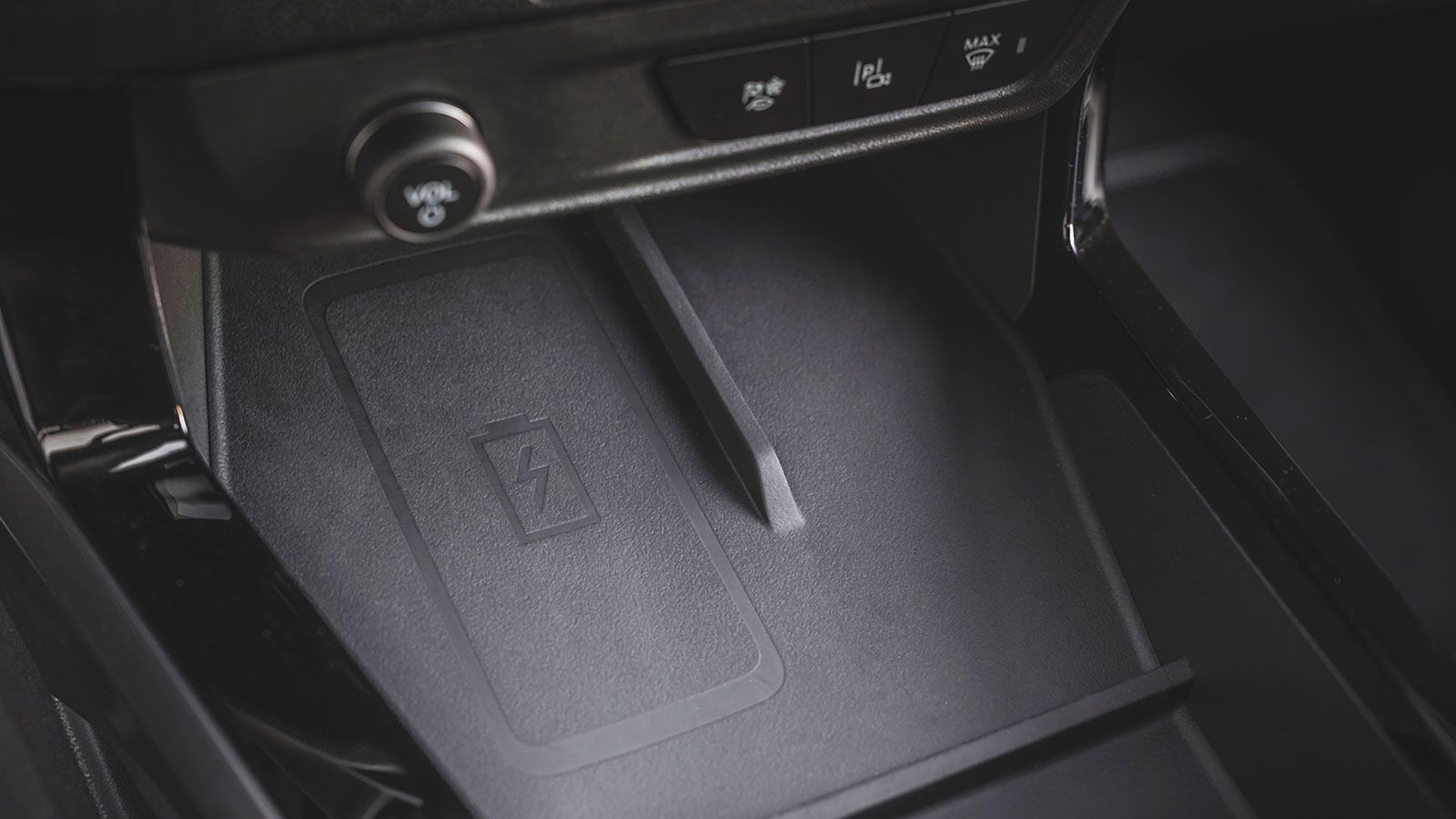 Θήκη ασύρματης φόρτισης στο Ford Puma Gen-E