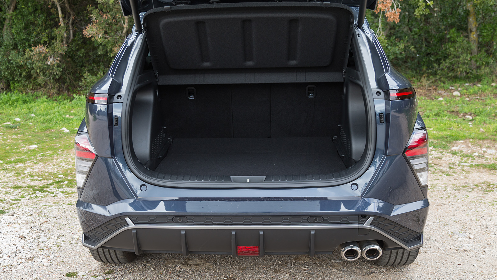 Πόσο μεγάλο είναι το πορτ-μπαγκάζ του Hyundai Kona Hybrid; 