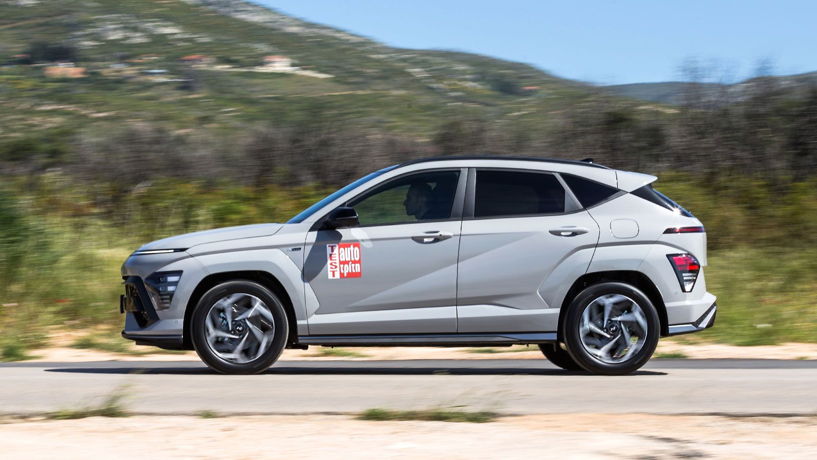Hyundai Kona φωτογραφία πλαινή