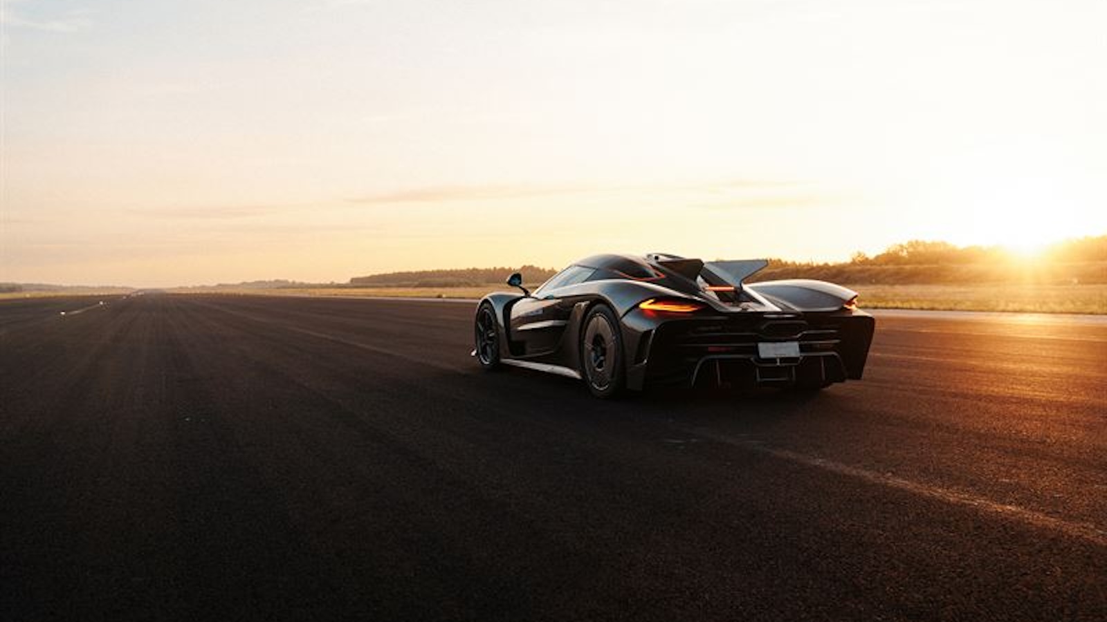 Koenigsegg Jesko Absolut: Νέο παγκόσμιο ρεκόρ που αφήνει πίσω κάθε ηλεκτρικό hypercar