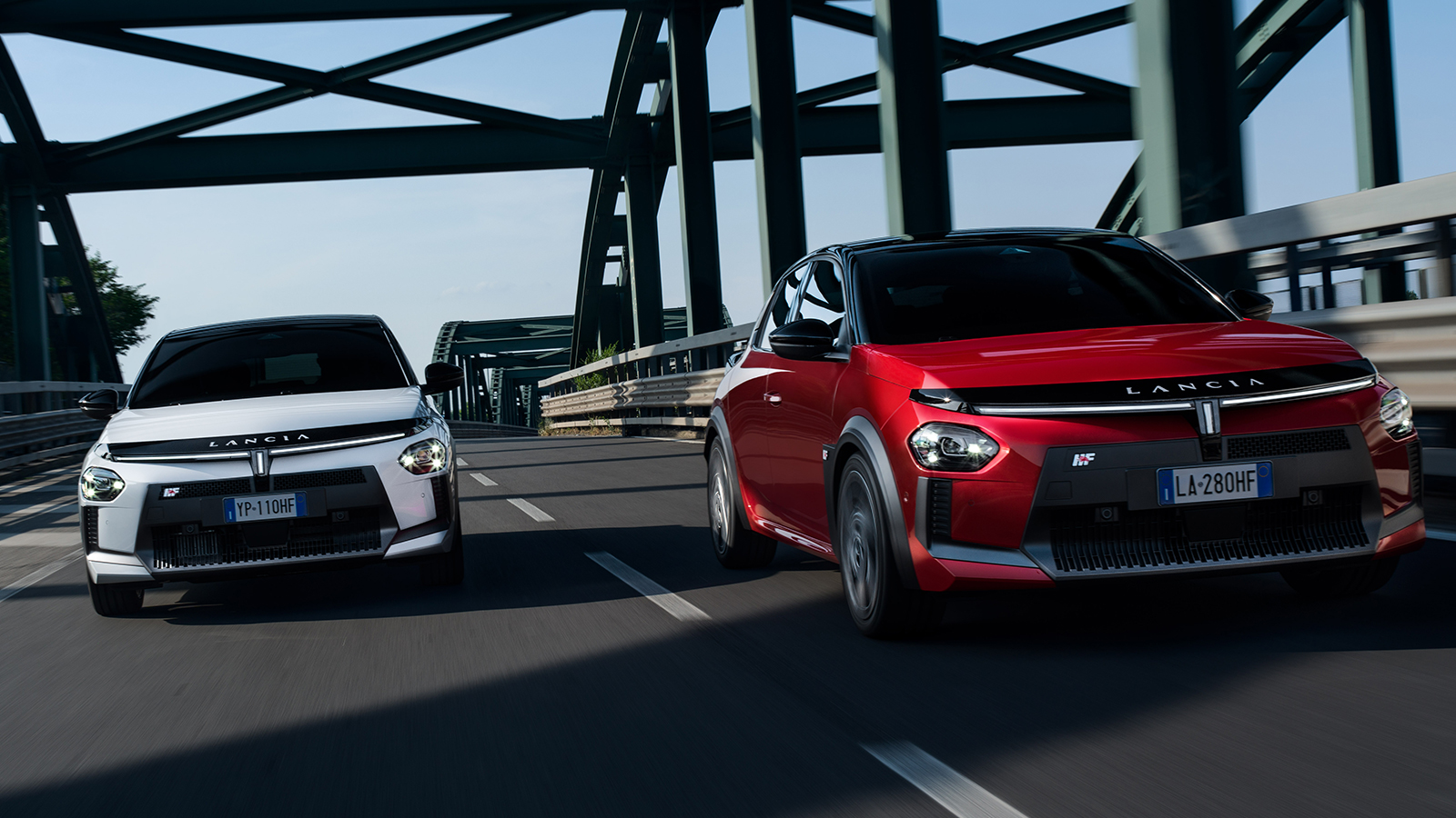 Δημόσιο ντεμπούτο για τις Lancia Ypsilon HF και HF Line