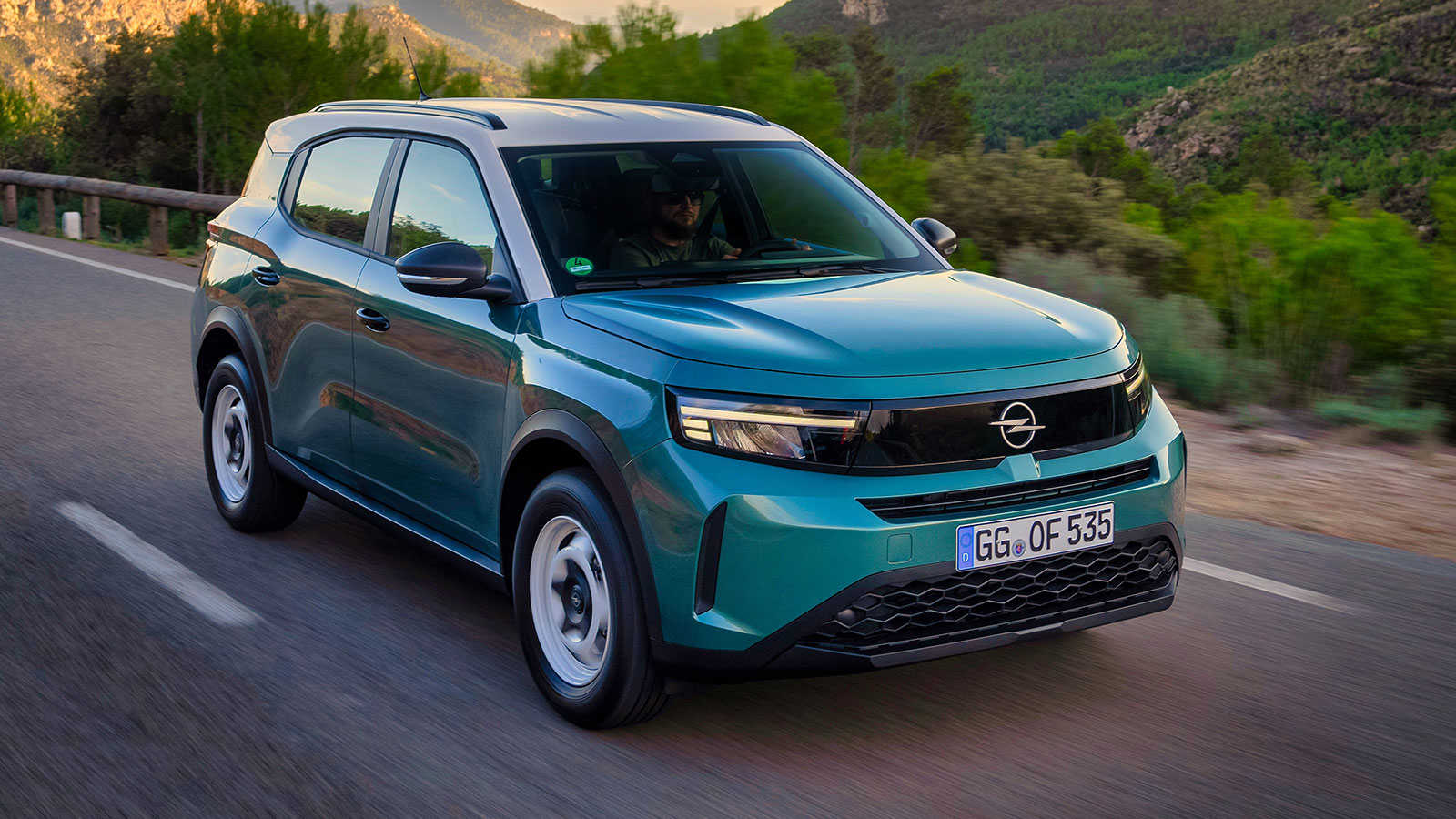 Οδηγούμε το νέο Opel Frontera - Αγνώριστο και εκσυγχρονισμένο