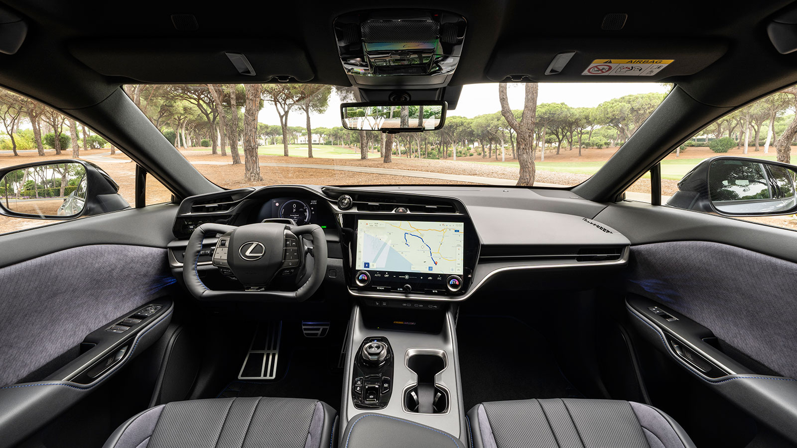 Αποστολή στην Πορτογαλία: Νέο Lexus RZ με τιμόνι... playstation