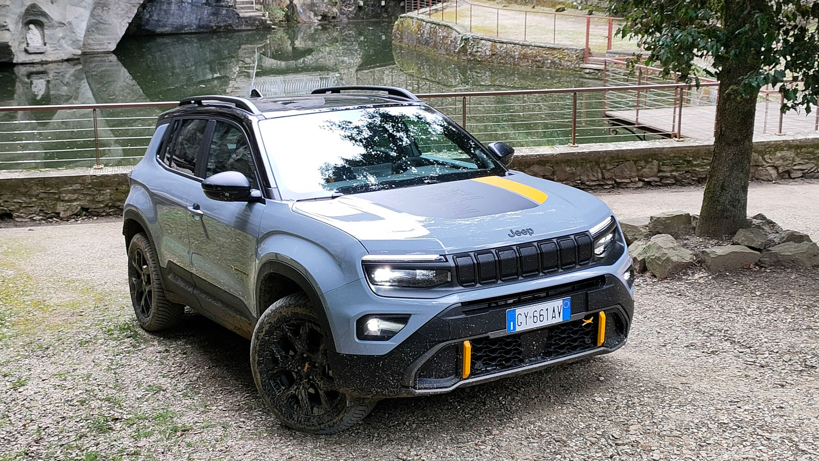 Οδηγούμε στην Ιταλία το τετρακίνητο Jeep Avenger 4xe 