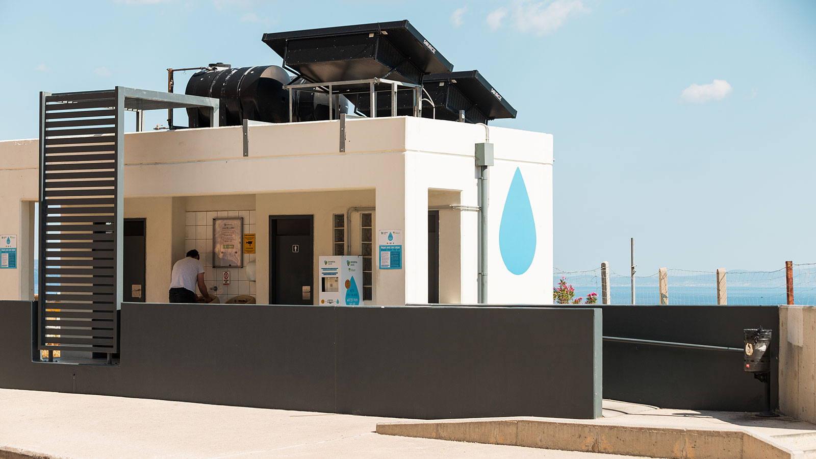 Η Εθνική Οδός που έχει χιλιομετρική χρέωση και κρυφό τούνελ στα διόδια