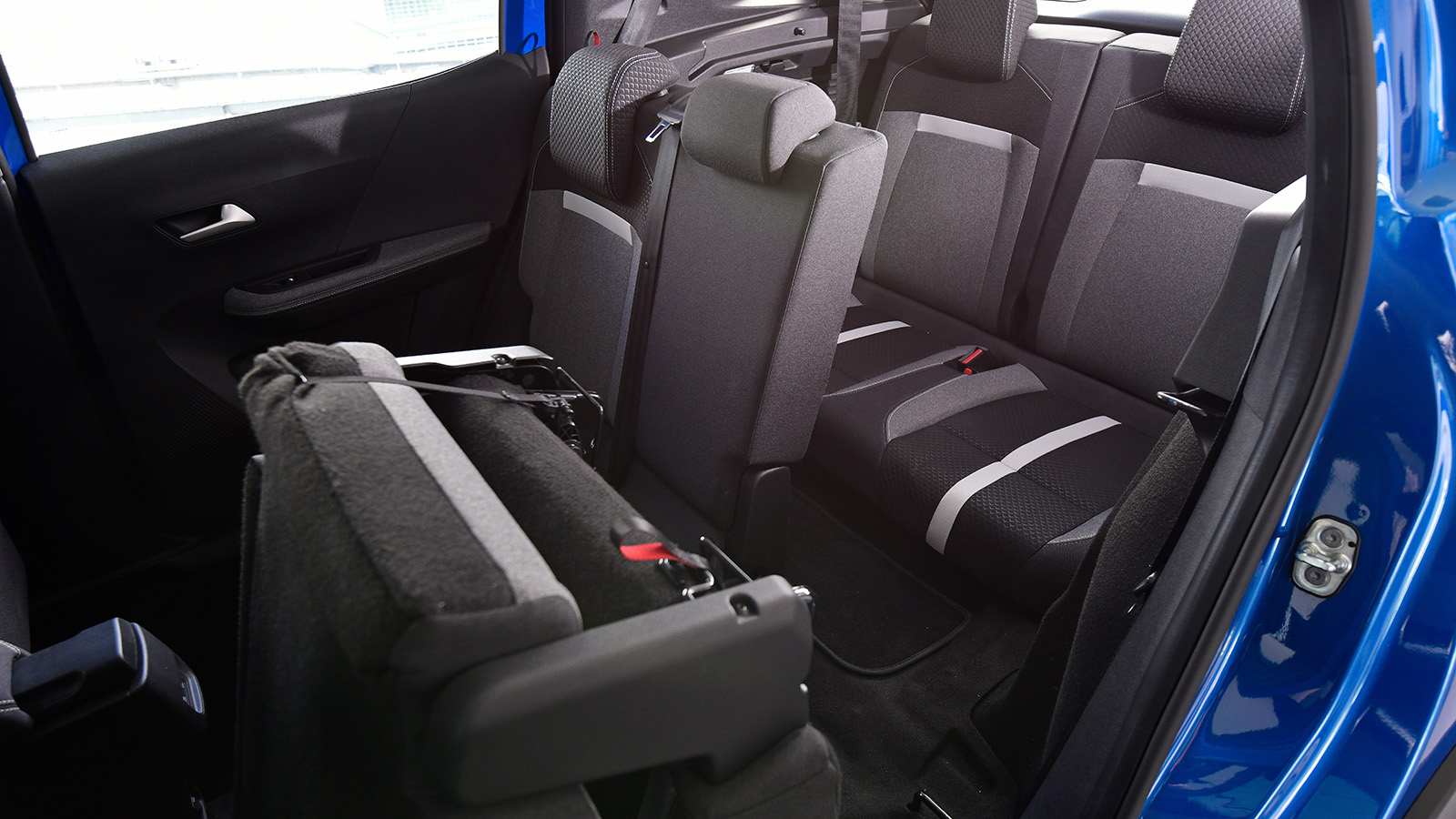 Νέο Opel Frontera: Το οικογενειακό SUV τώρα και 7θέσιο