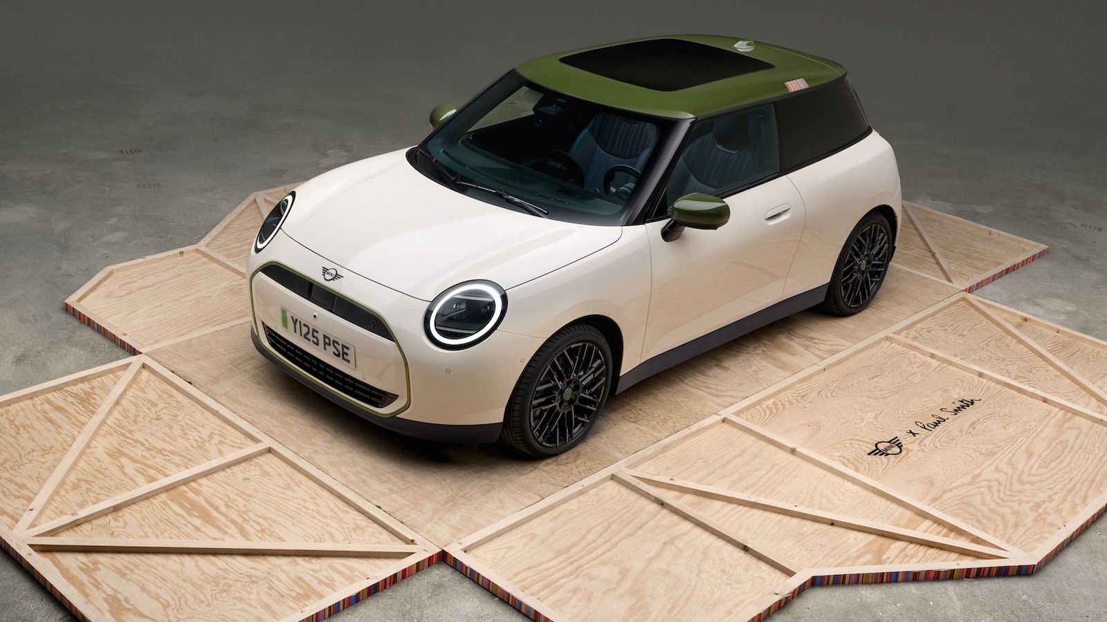 MINI Paul Smith Edition: Κλασικό βρετανικό στυλ με σύγχρονη υπογραφή