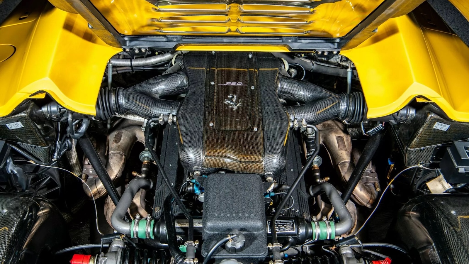 Μοναδική Ferrari F50 πουλήθηκε σε τιμή ρεκόρ