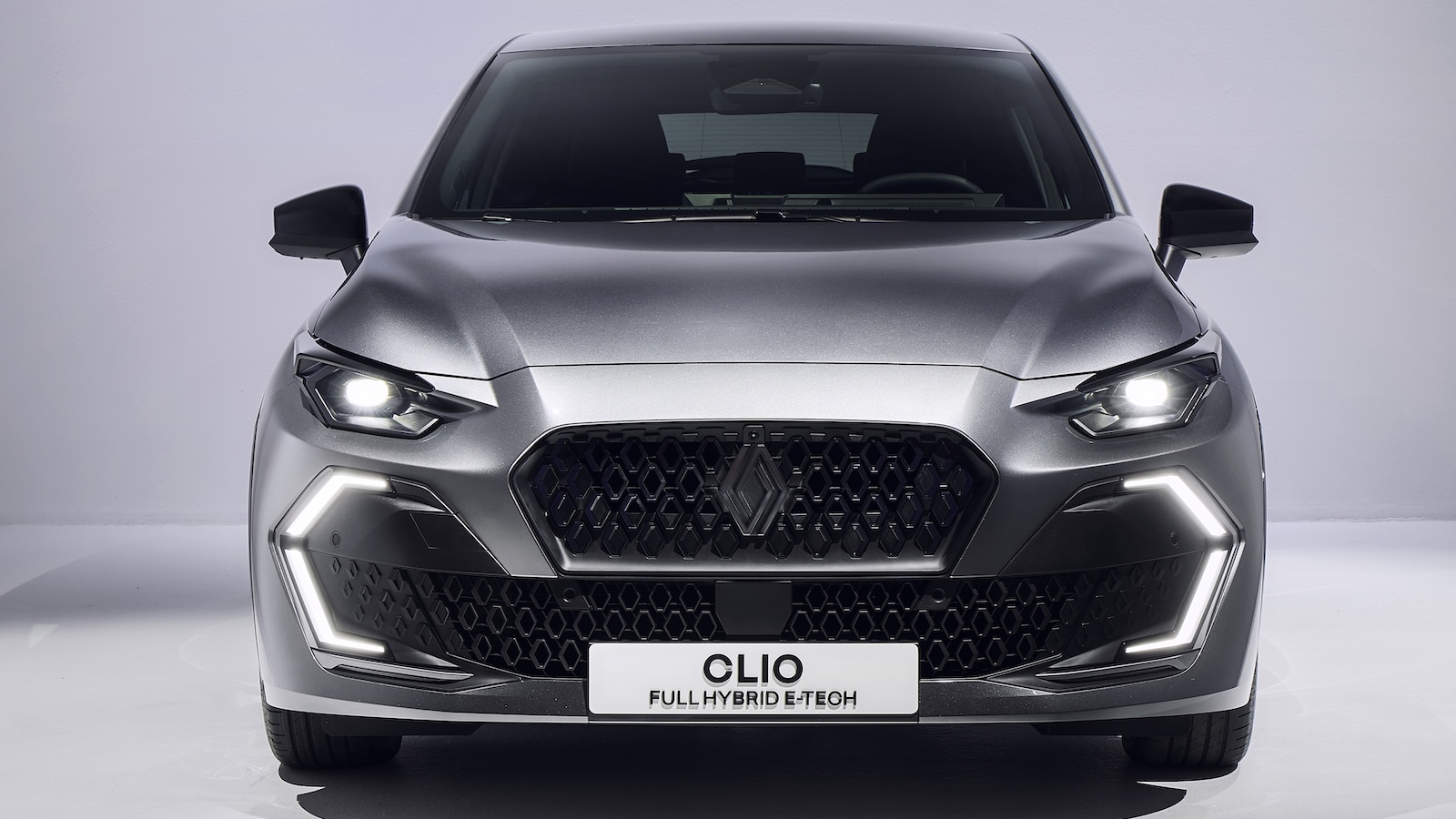 Νέο γρήγορο Renault; Ναι, αλλά όχι όπως το ξέραμε!