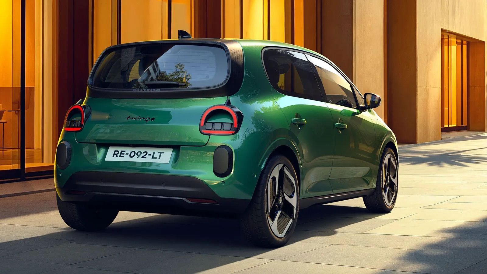 Το νέο Renault Twingo E-Tech Electric (πίσω όψη)