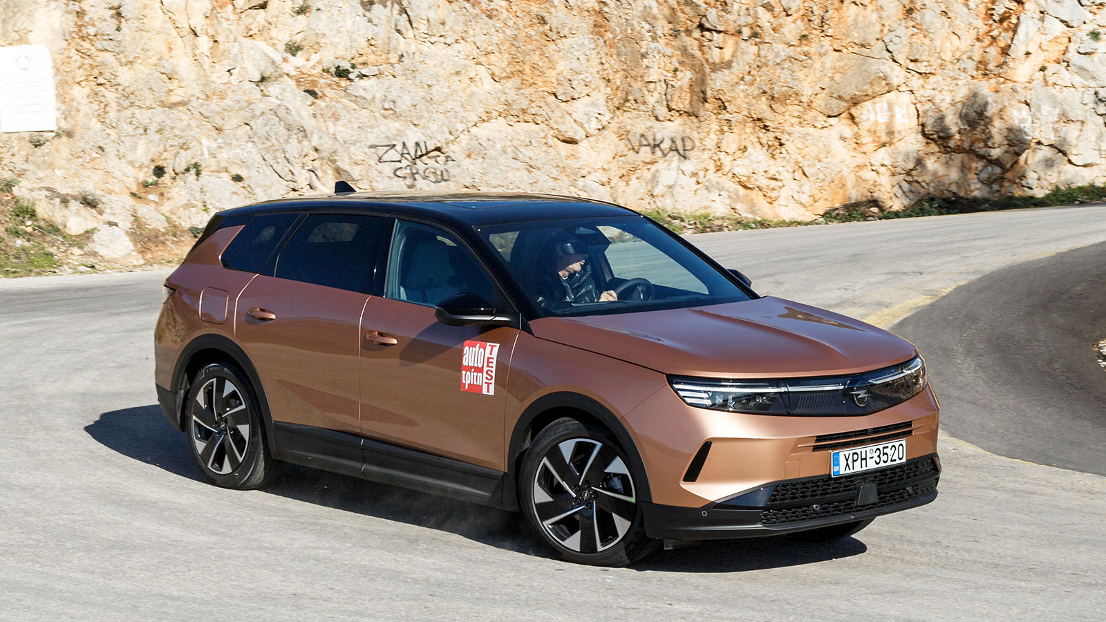 Δοκιμή: Opel Grandland hybrid 145 PS | Ένα από τα μεγαλύτερα οικογενειακά SUV