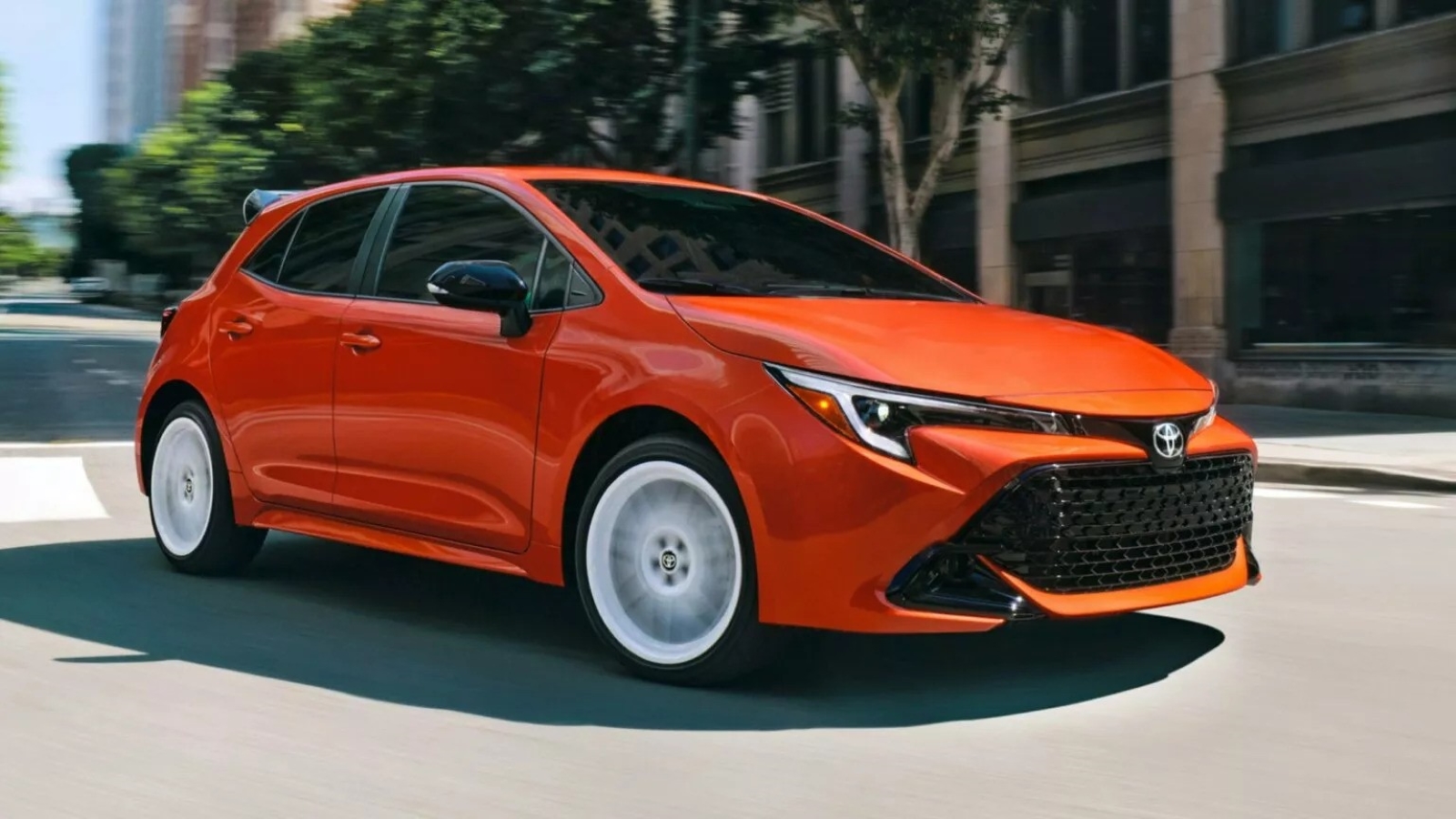 Επιστροφή για την Toyota Corolla FX - Σπορ εμφάνιση σε μόλις 1.600 μονάδες