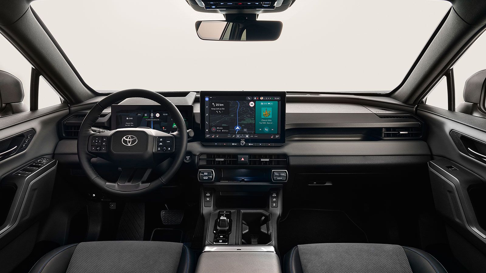 Το εσωτερικό του νέου Toyota RAV 4 είναι φρέσκο αισθητικά και σύγχρονο ενώ αναμένεται ακόμα πιο ευρύχωρο και πρακτικό.