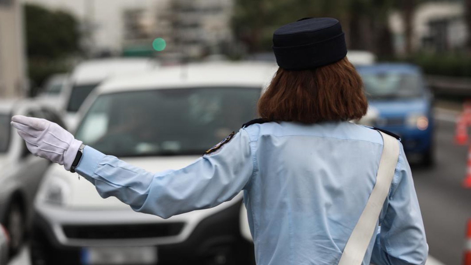 Σε έκτακτα μέτρα προχωρά η Τροχαία για την έξοδο των εκδρομέων του Πάσχα.