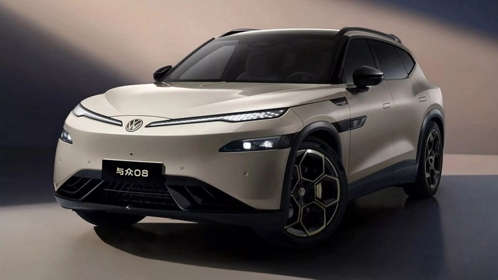 Η σχεδίαση του ID. Unyx 08 παραμένει πιστή στο πρωτότυπο, με καθαρές επιφάνειες, frameless πόρτες, μαύρες κολόνες και δυναμική πίσω όψη.