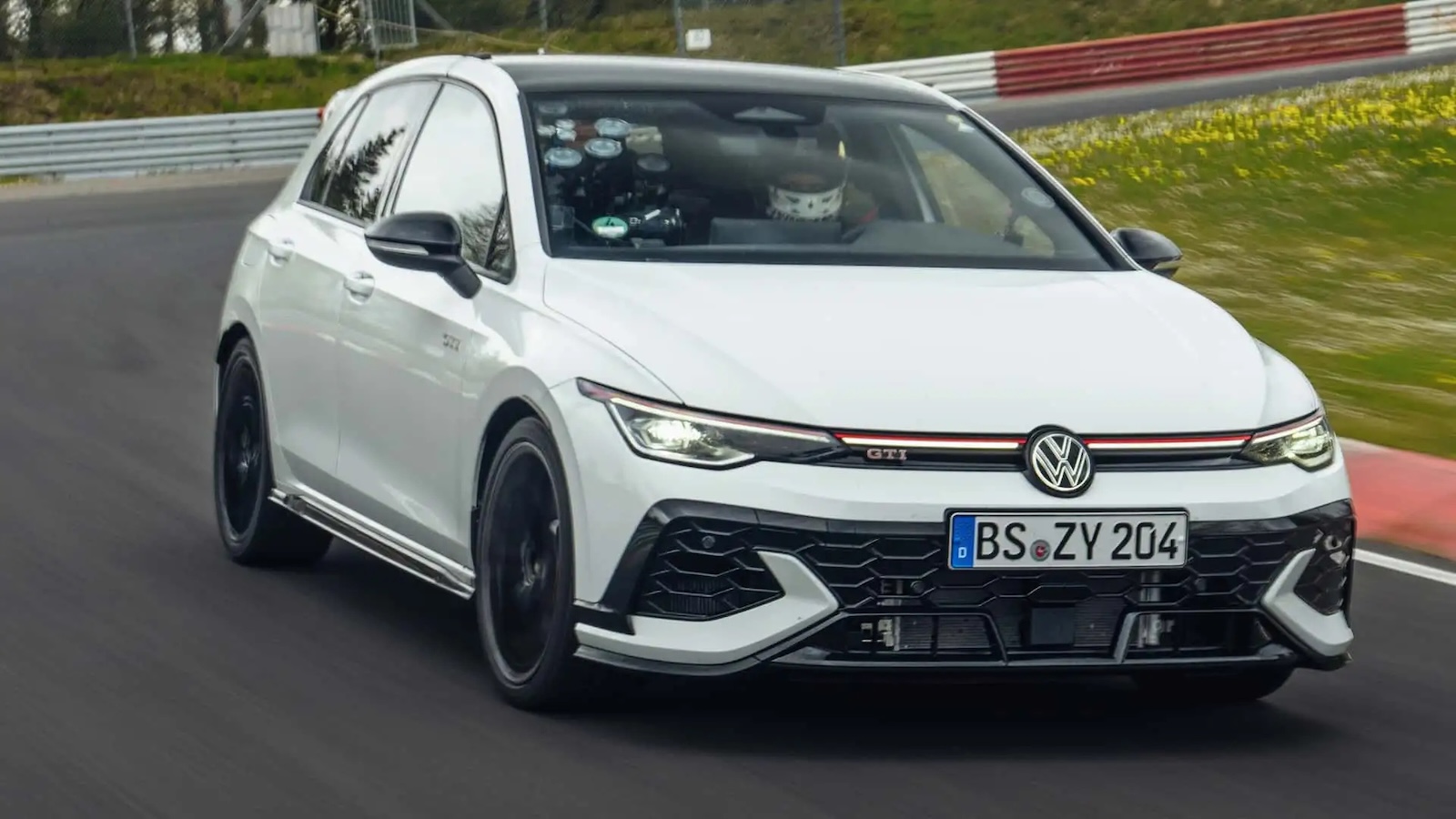 Golf GTI Edition 50: Ρεκόρ για τη VW στο Nürburgring | autotriti.gr
