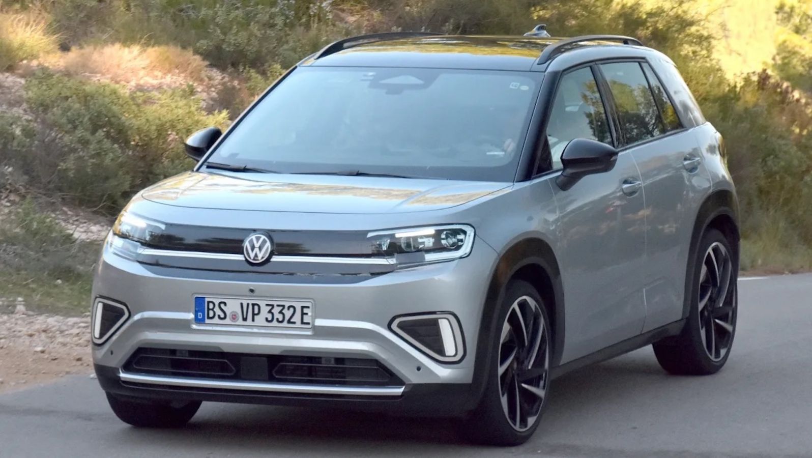 Διαρροή εικόνων του νέου μικρού SUV της Volkswagen: VW ID. Cross
