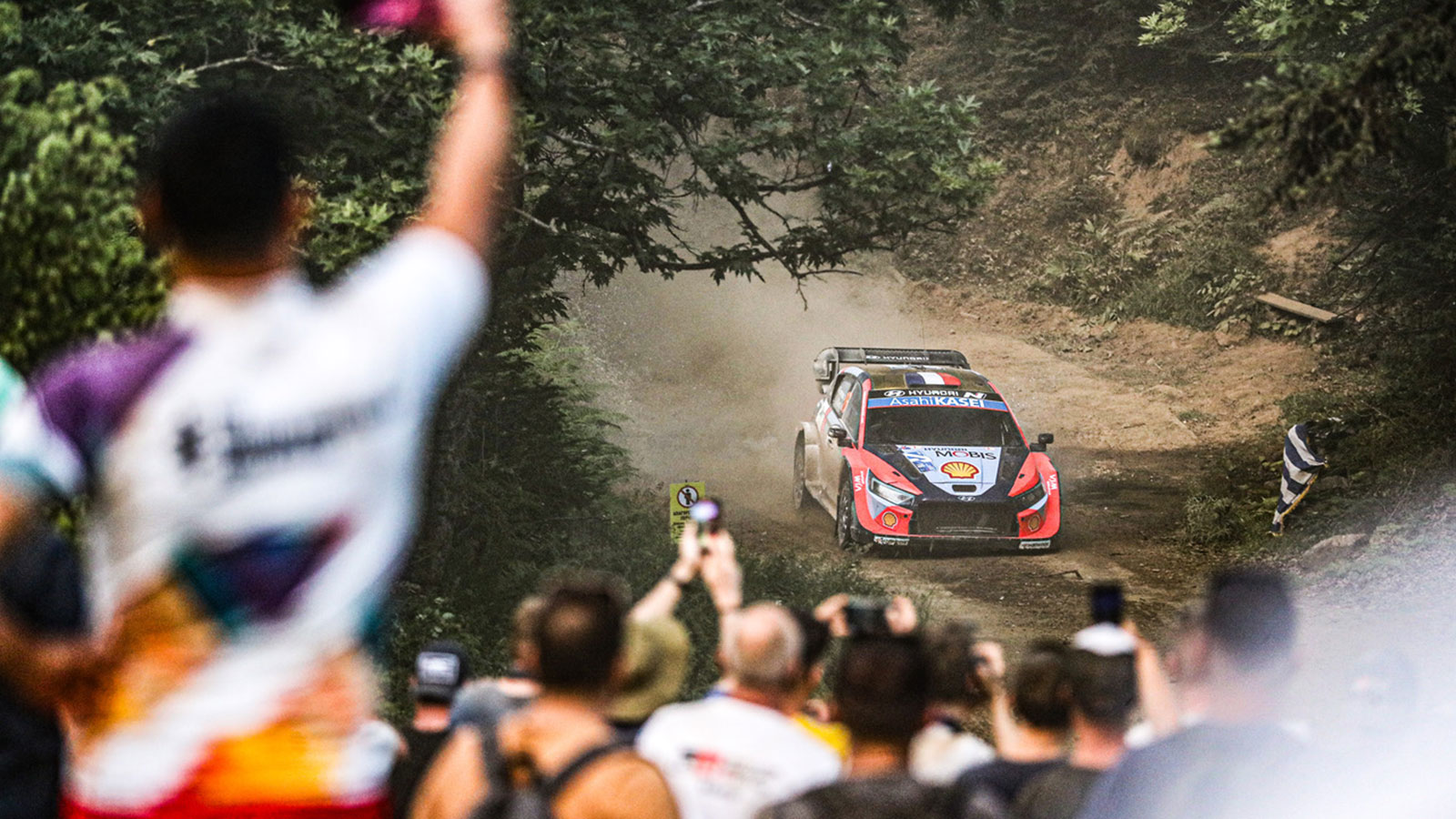 ΕΚΟ Ράλλυ Ακρόπολις 2025: Δραματικό φινάλε με νικητή τον Tanak