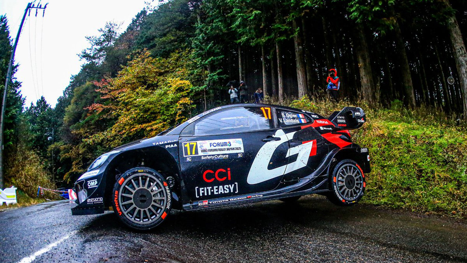 WRC Rally Ιαπωνίας 2025: Νίκη για Ogier - 1-2-3 στο podium για την Toyota