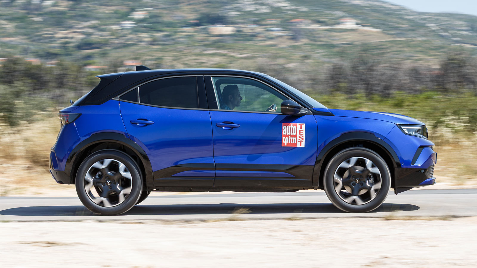 Ο 1.200άρης PureTech Opel Mokka αποτελεί τη βάση για το ήπια υβριδικό σύστημα του Ομίλου Stellantis, φέροντας συγκεκριμένες τεχνικές διαφοροποιήσεις -