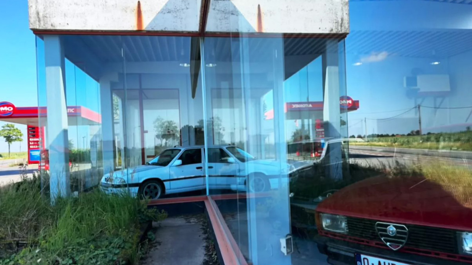 Πώς ένας θάνατος «πάγωσε στον χρόνο» μια αντιπροσωπεία Alfa Romeo