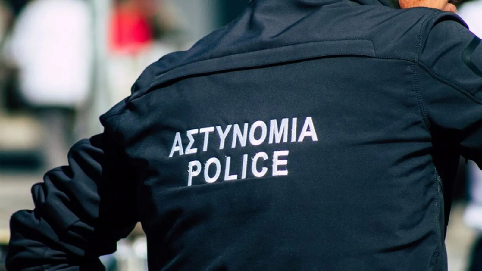 Κυψέλη: Γυναίκα αστυνομικός εκτός υπηρεσίας συνέλαβε διαρρήκτη ΙΧ 