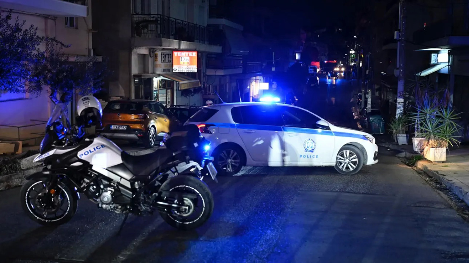 45χρονος οδηγός ταξί έκλεβε τις τραπεζικές κάρτες των πελατών του