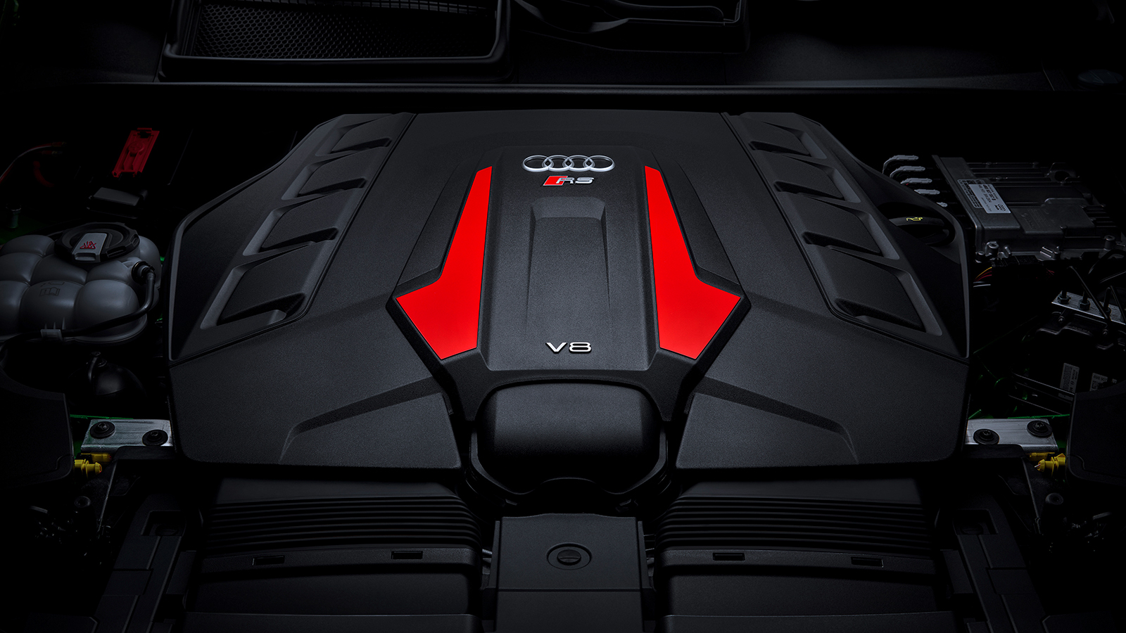 Audi: Τέλος το πλάνο εξηλεκτρισμού, με βενζίνη για 10 χρόνια ακόμα
