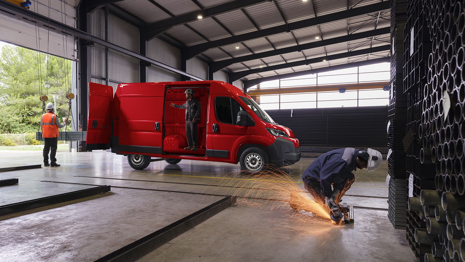 Τα Μεγάλα Vans είναι σε θέση να ανταποκριθούν στις ανάγκες σχεδόν όλων των επαγγελματικών κλάδων!